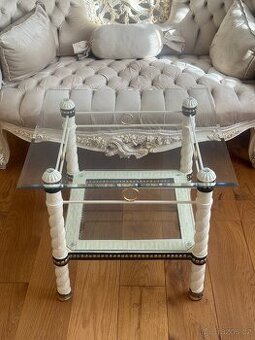 Konferenční stolek