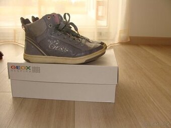 Kožené boty zn. Geox, vel.35