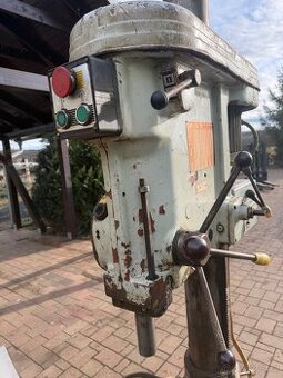 Sloupová vrtačka Vs 32 A