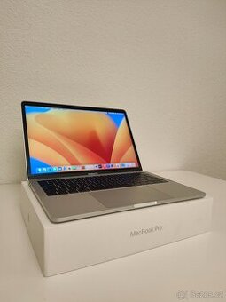 MacBook Pro 2017 | i5 • 8GB • 256GB SSD