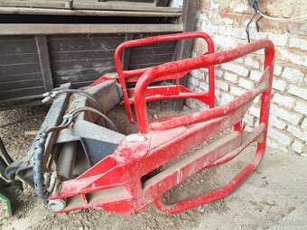 Kleště na kulaté silážní balíky