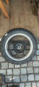 Prodám zadní kolo Honda XL600