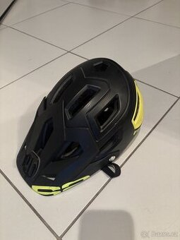 Cyklistická helma R2 vel M 55-59 cm