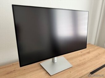 Monitor Dell U2723QE