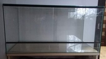 Terárium 80x50x50 nové,vhodne pro zelvy,hady agamy.Všechny h