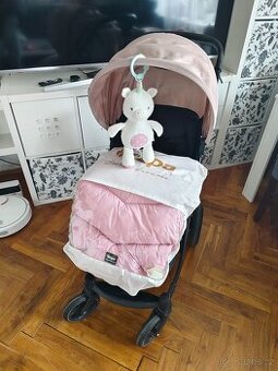 Sportovní kočárek Rapid 4D Dusty Rose