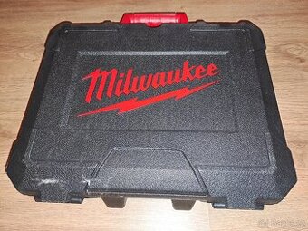 Prázdný kufr Milwaukee