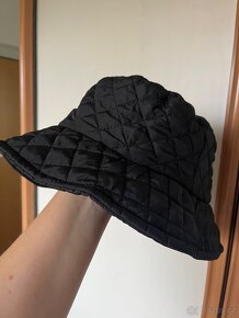 Různé oblečení a doplňky - 1