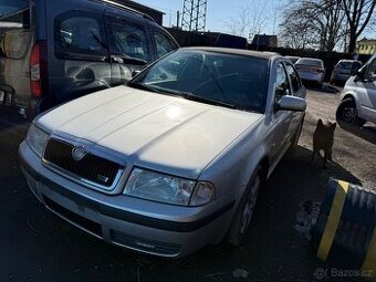Skoda octavia 1 1,8 benzin- prodam dily