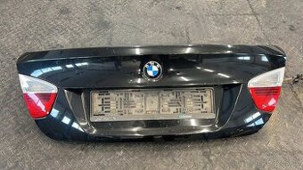 Zadní víko kufru BMW E90 blacksaphire