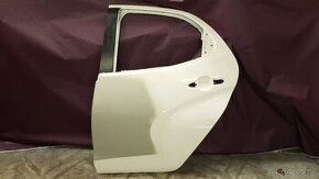 prodam leve zadni dvere toyota yaris - 1