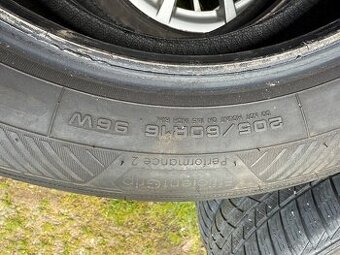 205/55 r16 letni goodyear
