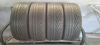 215 35 R18