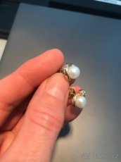 Zlaté náušnice 14kt s perlou a zirkonem - 3,9g