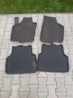Gumové koberce VW Tiguan