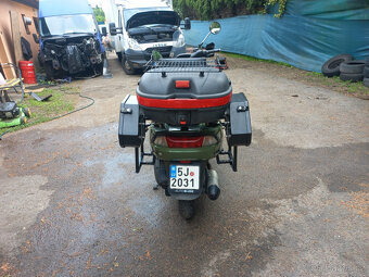 Prodám Burgman 125cmm s motorem 150cmm řp.B