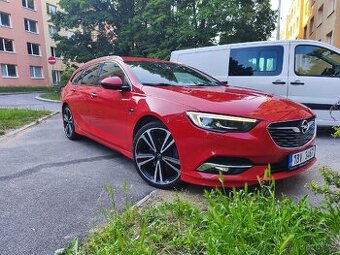 Opel Insignia - 1