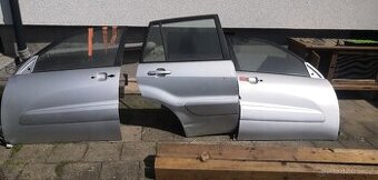 Dvere rav 4