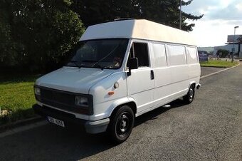 Fiat Ducato 2.5 TD Maxi 70kw motor Iveco bez koroze nové STK