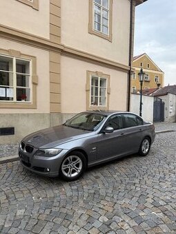 BMW e90 LCi 320d xDrive Manuál Kůže Servis