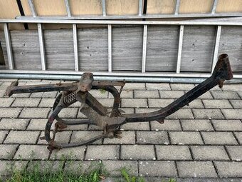 Rám Jawa 555