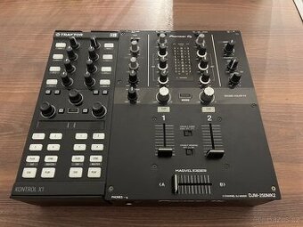 Native instruments traktor x1 MK2 + stojan