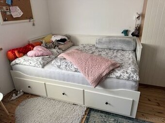 Ikea Hemnes postel