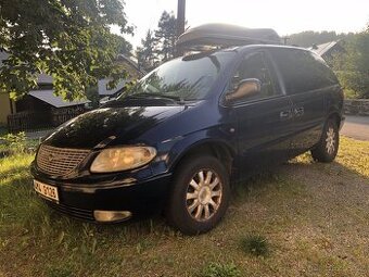 Chrysler Voyager kombi 2,5 CRDI, r.v 2001