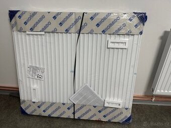 Nový radiátor Korado Radik VKM8-U 21- 900/1000