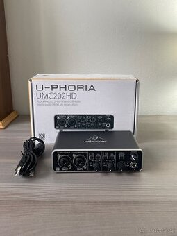 Behringer U-Phoria UMC202HD USB Zvuková karta