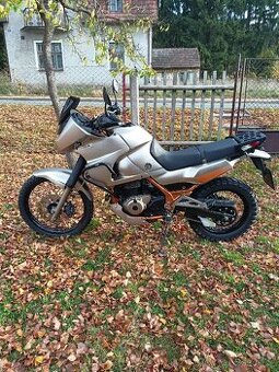 Kawasaki KLE 500