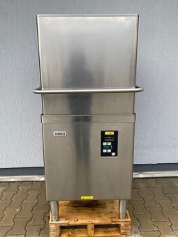 Průchozí myčka nádobí Zanussi