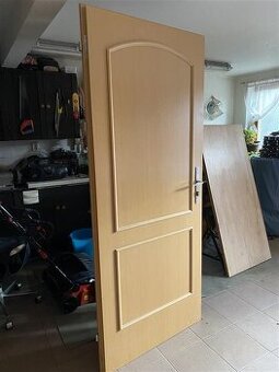 Sapeli dveře interiérové