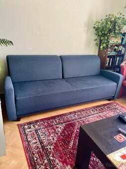 Rozkládací pohovka s úložným prostorem