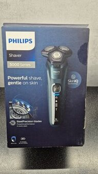 Holicí strojek pro mokré a suché holení Philips S5584/50