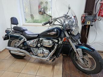 Suzuki VZ 800 Marauder