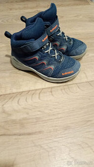 Kotníkové boty zn. Lowa s GoreTex - vel. 27