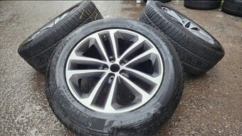 Zimní ALU kola R19 originál Jaguar F-Pace X761 | 5x108