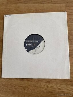 LP Rob Acid - On Fire