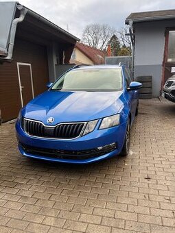 Škoda octavia 3 facelift 1.0 tsi 85kw virtual cocpit