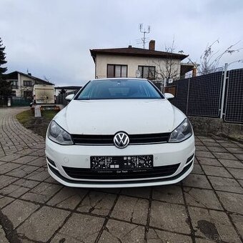 Volkswagen  Golf 7  1,2 tsi 63kw  rok 2013