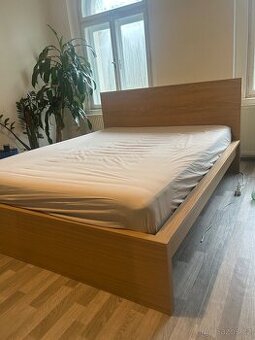 Postel MALM s matrací VALEVÅG 160x200