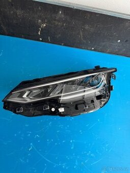 FULL LED Světlomet VW GOLF VIII