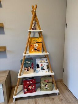 Policovy regal teepee