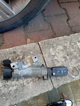 Spínací skříňka Škoda