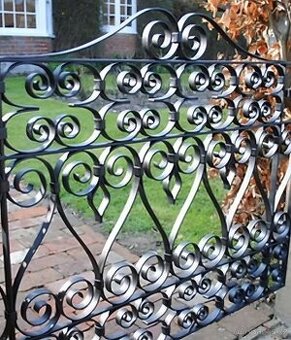 Spirálová ohýbačka