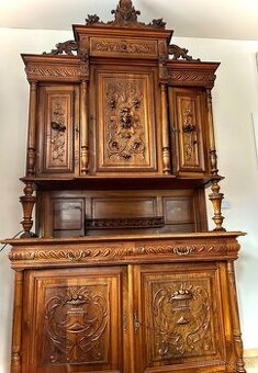 starožitná almara /knihovna / kredenc – masiv, ruční řezba