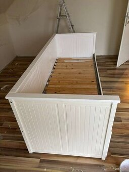 HEMNES IKEA + 2 matrace