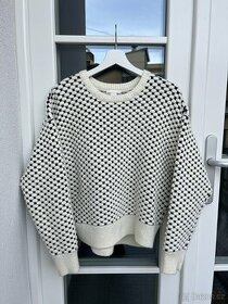 Černo-bílý zimní svetr od H&M