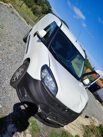 Fiat Doblo - díly z vozu -